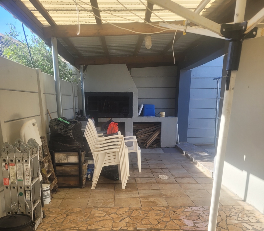 3 Bedroom Property for Sale in Hagley Western Cape